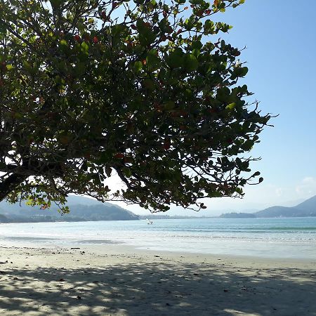 Pe Na Areia Apto 708 Ubatuba Exteriér fotografie
